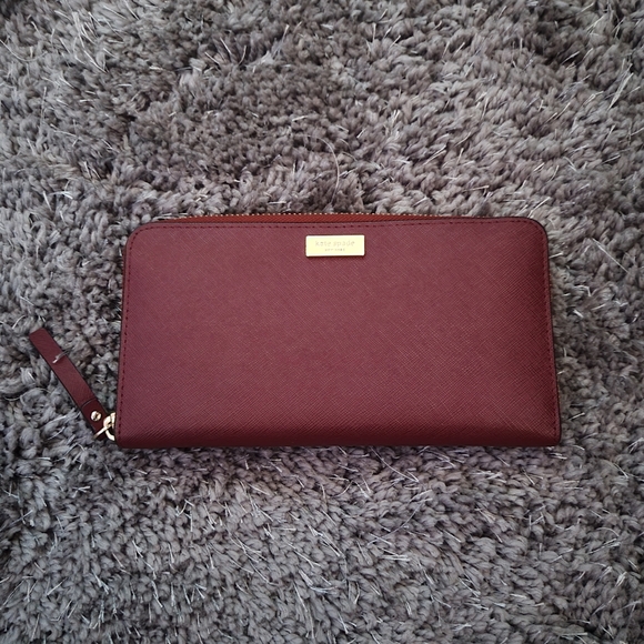 Kate Spade - Picture 8 of 12